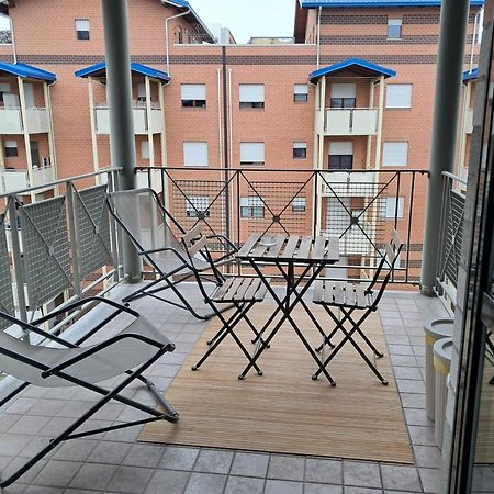 Incantevole Appartamento Monolocale Alba 2 Dış mekan fotoğraf
